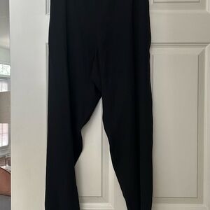 EUC Eileen Fisher black silk pants with side pockets. 100% silk georgette.